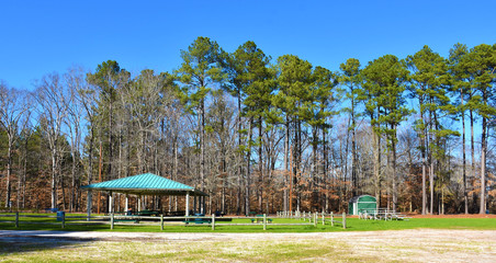 Picnic area in Arnette Park, Fayetteville, North Carolina, USA
