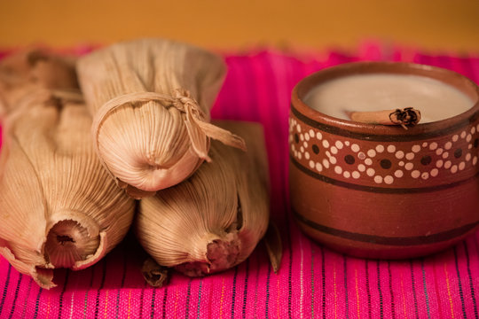 Tamales Con Atole Dia De La Candelaria