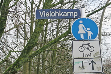 Straßenschild V01