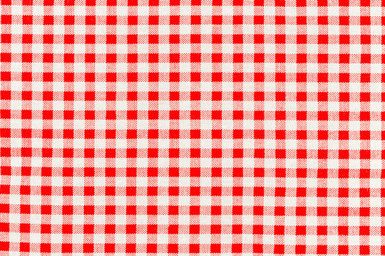 texture of checkered picnic blanket