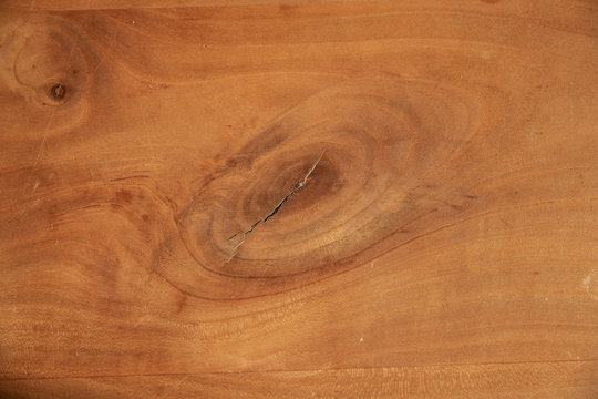 Cherry wood structure at a table