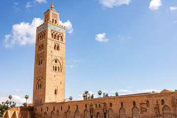 Obraz premium Koutoubia Mosque minaret located at medina quarter of Marrakesh, Morocco...