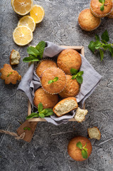 muffin with mint and lemon