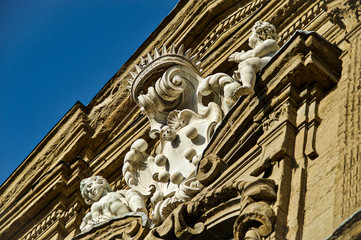 Obraz premium Rooftop carvings in Florence Italy