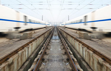 Obraz premium fast moving train