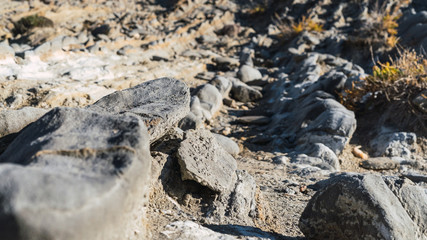 Rocas en el desierto de Tabernas de la provincia de Almeria