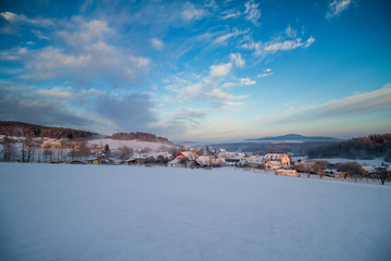 Obraz premium village covered with snow