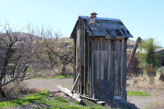abandoned outhouse farm shed shack
