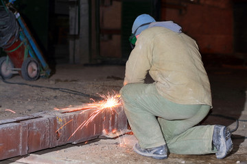 welder at night shift work