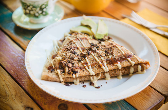 Savory crepe with Avacado