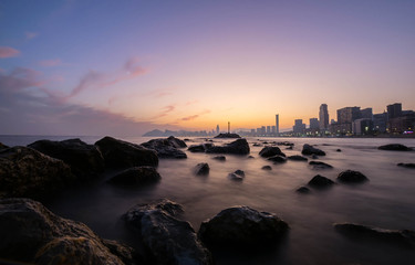 tras el horizonte