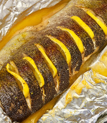 baked trout with lemon in foil