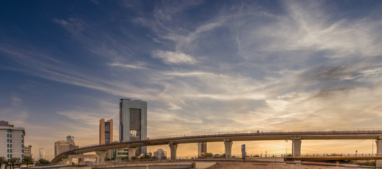 Obraz premium sunset over the bridge