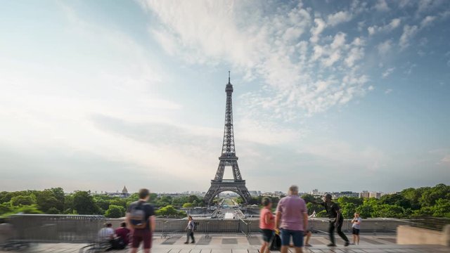 hyper lapse, sunrise of Eiffel tower from Trocadero. Paris, France