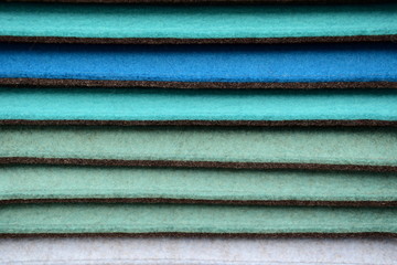 Filz in verschiedenen Blau - und Türkistönen - Stuhlkissen