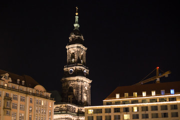Obraz premium The ancient city of Dresden, Germany. Night streets of the city