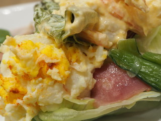 卵のサラダ