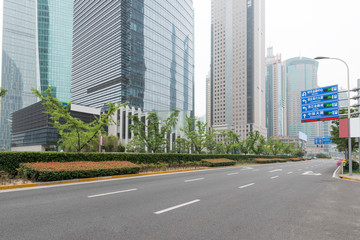 Fototapeta na wymiar The century avenue of street scene in shanghai Lujiazui,China.