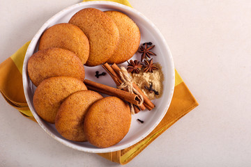 Spicy sweet cookies on plate,