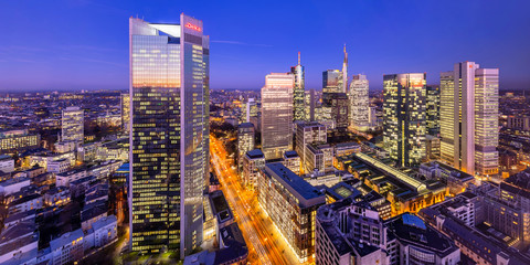 Frankfurt-Skyscraperview 4