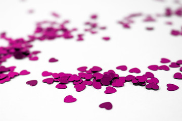 pinke Herzen auf wei&szlig;em Hintergrund 1