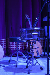 drum, acoustic guitar and microphone