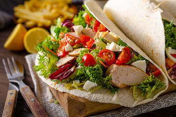 Tortilla chicken with french fries