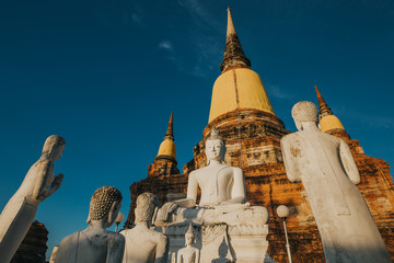 Fototapeta premium Wat Yai Chaimongkol Buddhist temple on Asahna Bucha Day. 