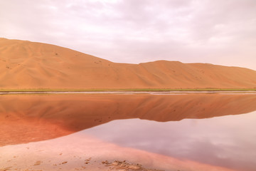 Plakat Badain Jaran Desert, desert, Inner Mongolia, the third largest desert in China, with the tallest stationary dunes on Earth and100 spring-fed lakes between the dunes