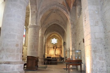 Abbaye d'Ambronay construite au 8 ème siècle - Département de l'Ain - Région Rhône Alpes -...