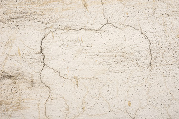 Obraz premium Old abandoned room with wooden floor and plaster stone wall