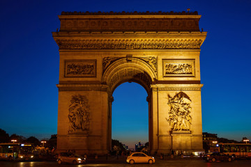 Fototapeta na wymiar Paris - Arc de Triomphe de l’Étoile