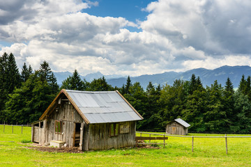 Schöne Berglandschaft im Sommer