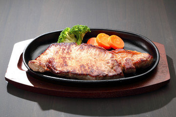 サーロインステーキ