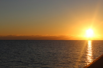 Fototapeta na wymiar Coast Sunset