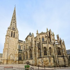 Fototapeta na wymiar Cathédrale Saint-Tugdual, Tréguier, Côtes-d'Armor, Bretagne, France