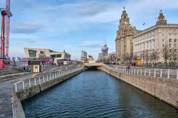 Fototapeta na wymiar Liverpool waterfront
