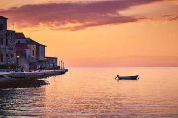 Fototapete bei efototapeten.de bestellen   