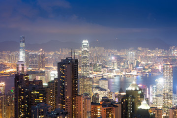 Fototapeta premium Wyspa Hongkong, port Wiktorii w nocy