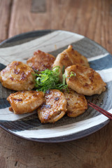 肉巻きレンコンの照り焼き