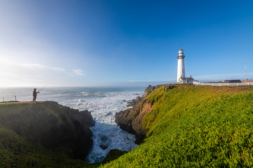 Fototapeta na wymiar Pigeon Point Lighthouse at Daybreak