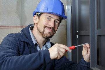 handyman repair window