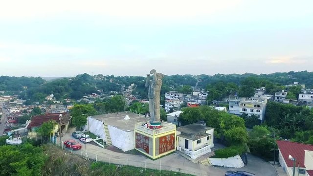 FLYING PAPANTLA, M&Eacute;XICO. CULTURE MEXICAN 