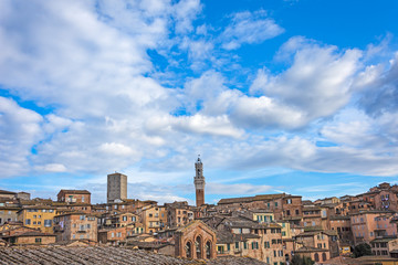 La torre tra le nuvole