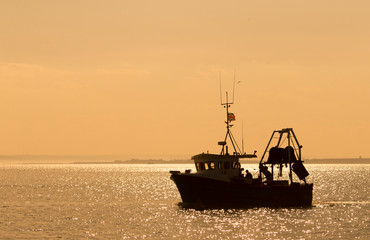 Fototapeta premium Boat sunset sunrise