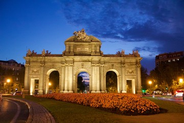 Fototapeta premium Alcalá Gate