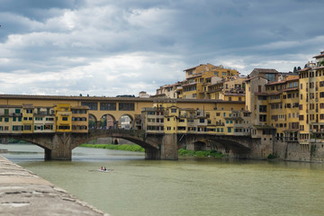 Fototapeta na wymiar The famous and unusual Ponte Vecchio in Florence Italy
