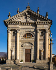Fototapeta na wymiar Chiesa Santa Maria della Motta a Cumiana