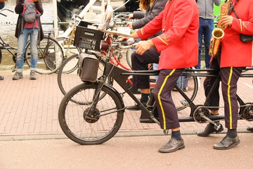 Obraz premium bicycles in amsterdam