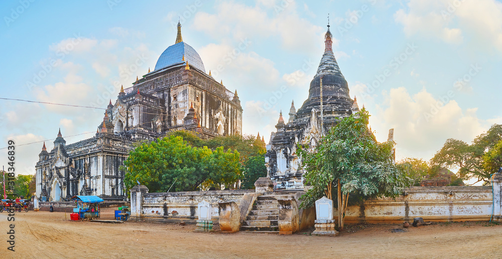 Canvas Prints Panorama of Thatbyinnyu Phaya, Bagan, Myanmar